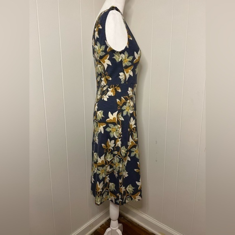 Patagonia Floral Print V Neck Dress Women's Size Small - Picture 5 of 7